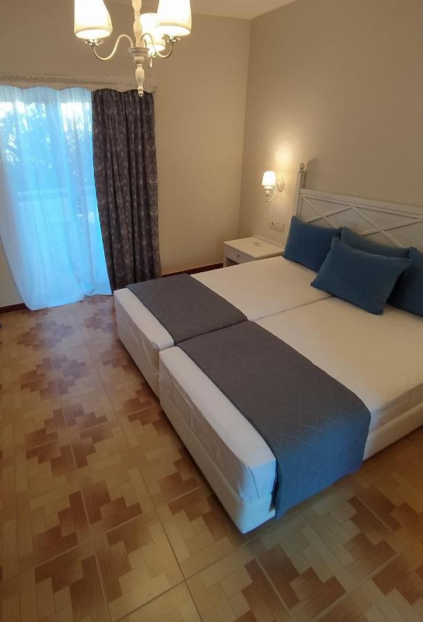 Dionisia Apartments 8 Кефалос Екстериор снимка
