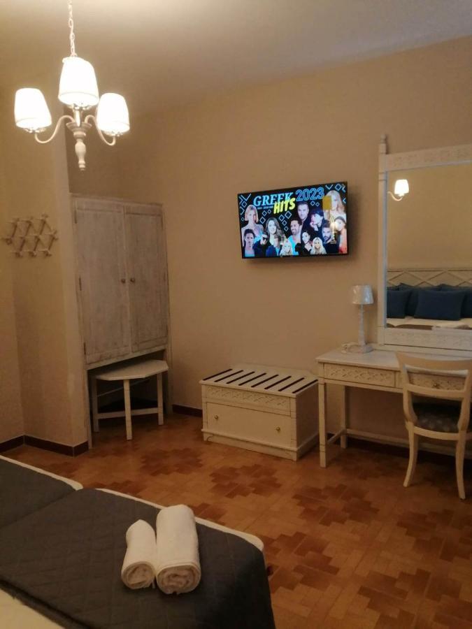 Dionisia Apartments 8 Кефалос Екстериор снимка