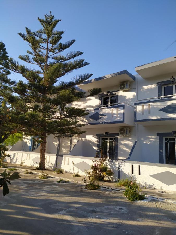 Dionisia Apartments 8 Кефалос Екстериор снимка